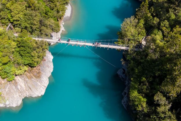 DAY 4  Glacier Region - Queenstown